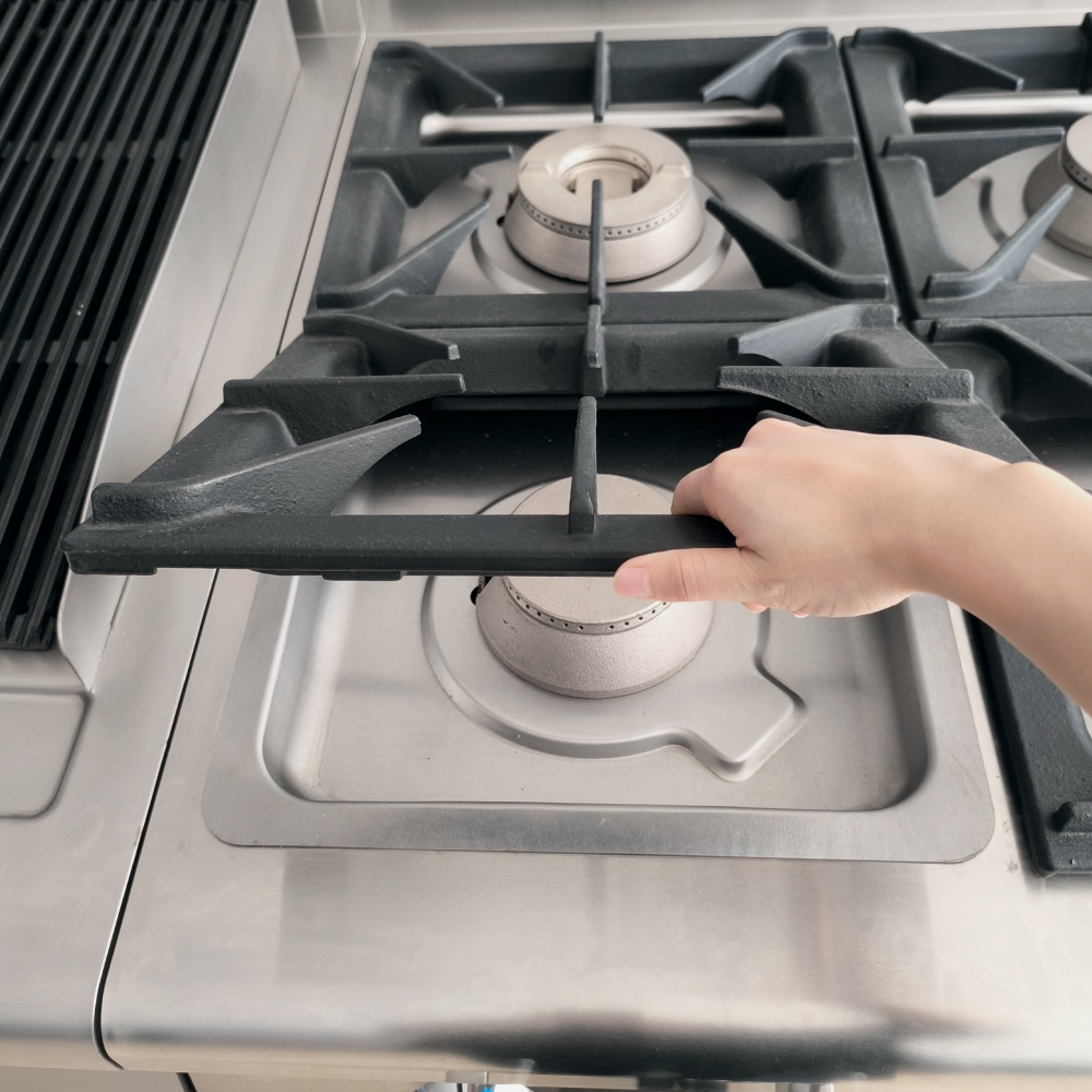 Gas 6-Burner Range With Electric Oven